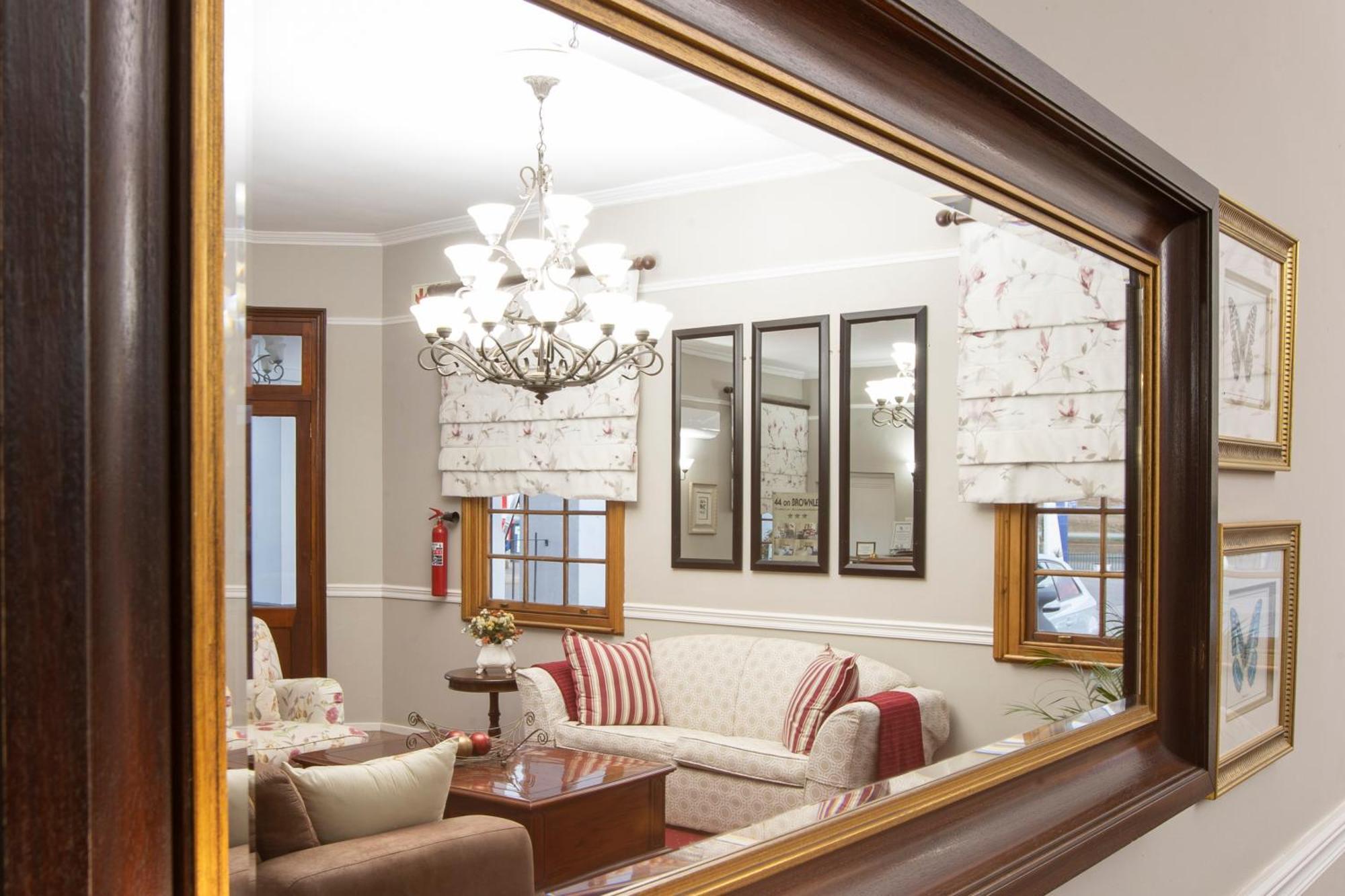 Mount Currie Inn كوكستاد المظهر الخارجي الصورة