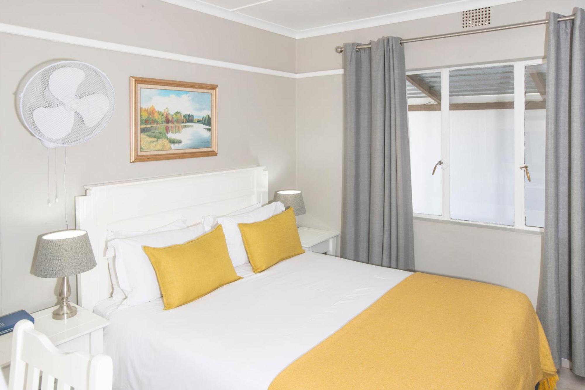 Mount Currie Inn كوكستاد المظهر الخارجي الصورة