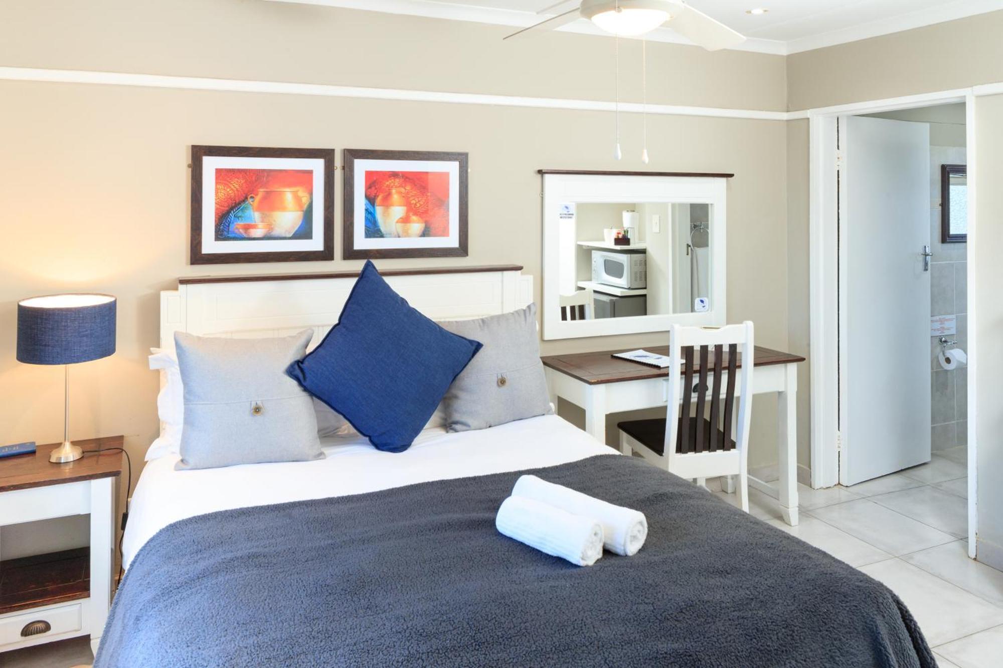 Mount Currie Inn كوكستاد المظهر الخارجي الصورة